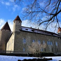 一颗纽扣，两个朋友，广东小镇上的温情故事