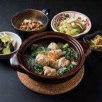 韩式料理：从泡菜到烤肉，轻松掌握全球热门美食的健康秘诀与烹饪技巧