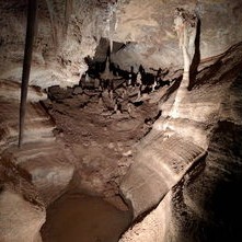 珠海海水倒灌事件，地下车库成水帘洞，居民如何应对？