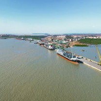 粤港澳大湾区，中欧班列开启新篇章，连接东西方的贸易桥梁