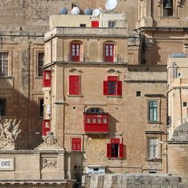 舜耕山庄：济南千佛山脚下的文化度假天堂，体验传统与现代完美融合的舒适之旅