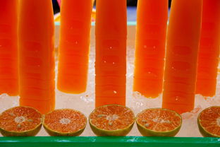 揭秘必胜客橙汁真相，是果粒橙加冰还是另有玄机？