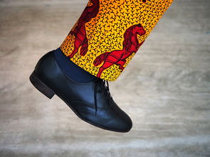 广东潮人必备iPhone 17橙色斜挎挂绳引发抢购热潮,时尚与实用并存! 广东潮人必备iPhone 17橙色斜挎挂绳引发抢购热潮,时尚与实用并存!